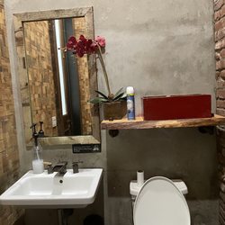 New York City Bagel & Coffee House - Single Restroom