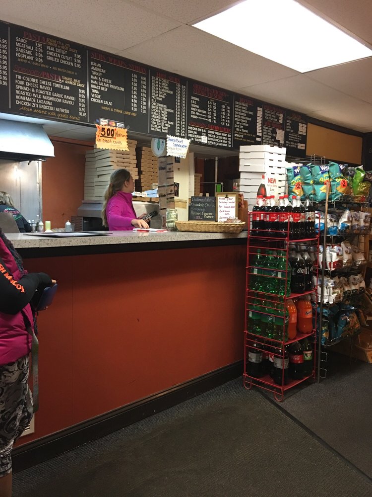 WEST NEWBURY PIZZA COMPANY Updated October 2024 32 Reviews 282