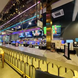 Tpot Food Court