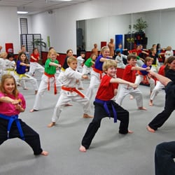 Boulder Karate - Kids having fun while training