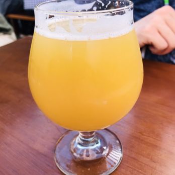 Fieldwork - Hazy ipa - Beer Bar Near Me - San Mateo, California Fieldwork - Hazy ipa - Beer Bar Near Me - San Mateo, California