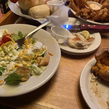 Texas Roadhouse - Steakhouses Near Me - Athens, Ohio