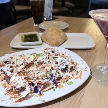 Bonefish Grill - AHI TUNA WONTON CRISPS and BLUEBERRY LEMON DROP from Social Hour - Seafood Near Me - Las Vegas, Nevada