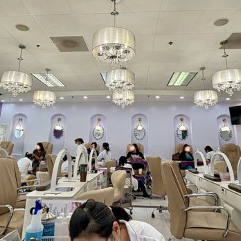 Love Nail Spa - Love the ambiance and love my nail lady Kim. - Nail Salons Near Me - Cerritos, California