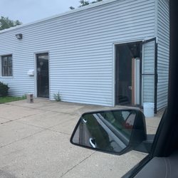 Gills and Thrills Pet Shop