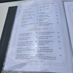Edward's Waterfront Cafe/Restaurant