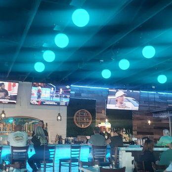Hooked Island Grill - Seafood Near Me - Cape Coral, Florida