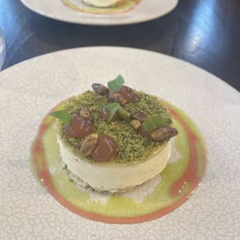 Eels - Dessert - French Near Me - Paris, 75 Eels - Dessert - French Near Me - Paris, 75