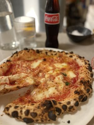GRANA Pizza Napoletana by null