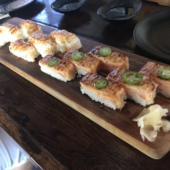 Green Leaf Cafe - Sushi Bars Near Me - Burnaby, British Columbia