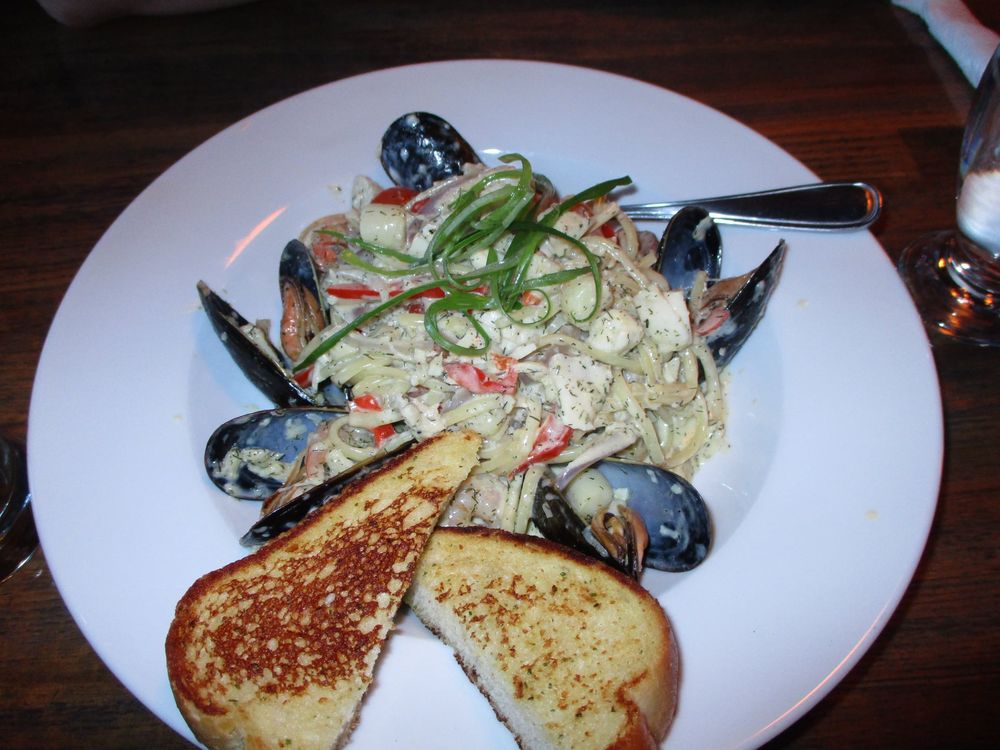 THE DORY PUB AND RESTAURANT Updated June 2024 48 Photos 600