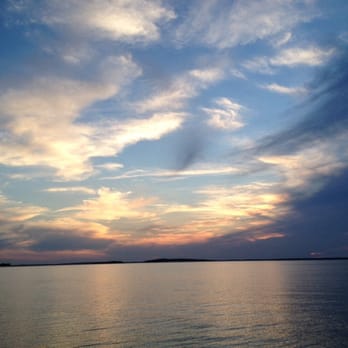 Foster Memorial Long Beach - sunset in July. - Beaches Near Me - Sag Harbor, New York Foster Memorial Long Beach - sunset in July. - Beaches Near Me - Sag Harbor, New York