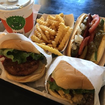 Shake Shack Chicago Athletic Association - Fast Food Near Me - Chicago, Illinois Shake Shack Chicago Athletic Association - Fast Food Near Me - Chicago, Illinois