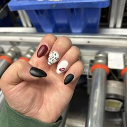 Luxe Nails & Spa