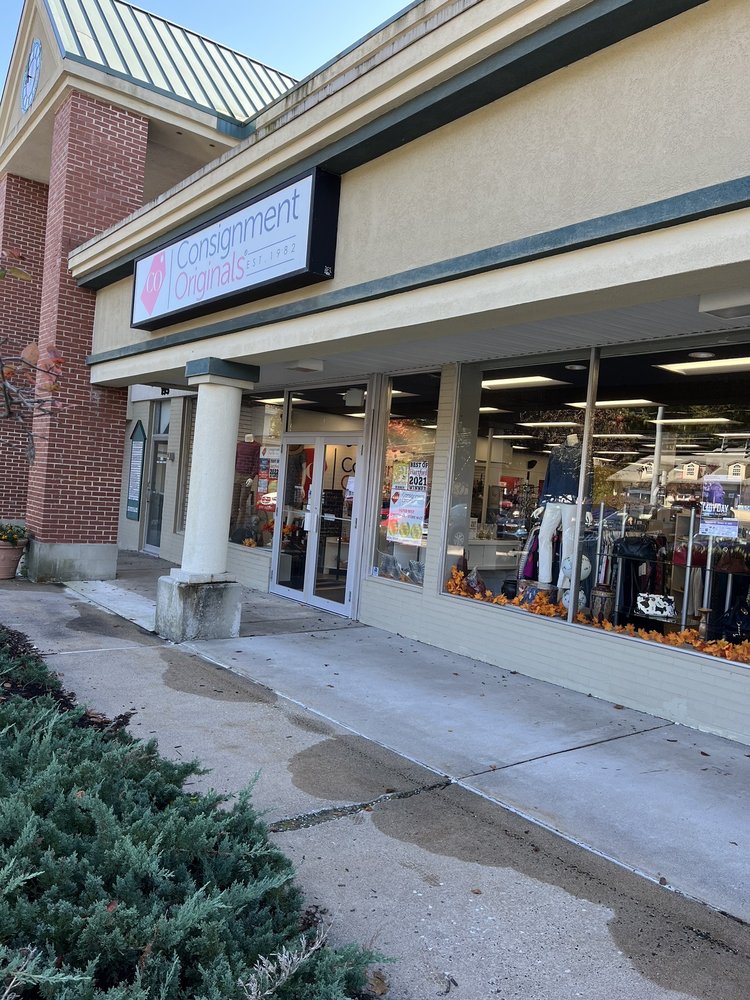 CONSIGNMENT ORIGINALS Updated June 2024 21 Reviews 195 W Main St