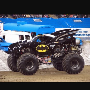 Iowa Events Center - MONSTER JAM, YAY!!! - Stadiums & Arenas Near Me - Des Moines, Iowa