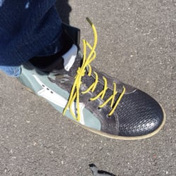 Olip Schuh Outlet - Handgearbeitete Musterkollektion mit großen Rabatten.