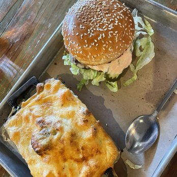 Kid Cashew - Lunch combo, burger and Mac and Five Cheese - Mediterranean Near Me - Charlotte, North Carolina Kid Cashew - Lunch combo, burger and Mac and Five Cheese - Mediterranean Near Me - Charlotte, North Carolina