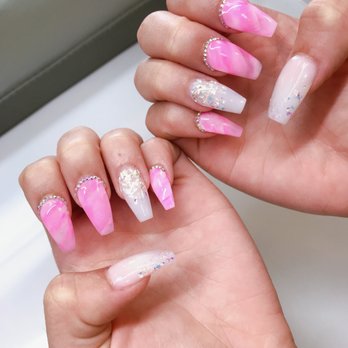 CF Nails - Nail Salons Near Me - Cedar Falls, Iowa
