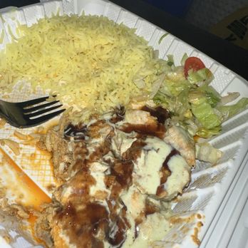 Wrap N Roll - Chicken Malai Boti Platter covered in tamarind and mint sauces - Pakistani Near Me - Berkeley, California
