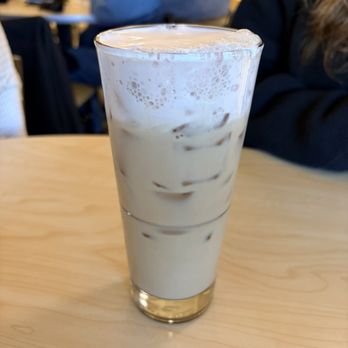The Toasted Yolk Cafe - Vanilla chai latte - Breakfast & Brunch Near Me - Johnson City, Tennessee