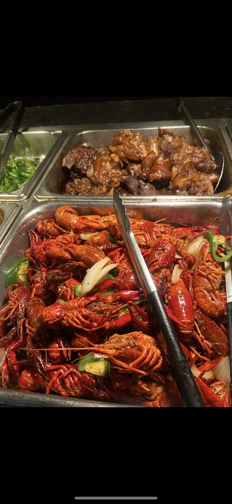 China Lights Oriental Cuisine