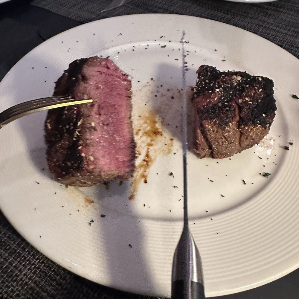 The Chef's Table - River Oaks - Filet mignon medium - Steakhouses Near Me - Houston, Texas The Chef's Table - River Oaks - Filet mignon medium - Steakhouses Near Me - Houston, Texas