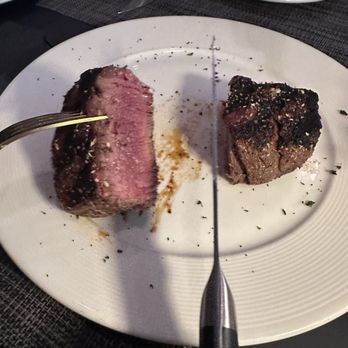 The Chef's Table - River Oaks - Filet mignon medium - Steakhouses Near Me - Houston, Texas The Chef's Table - River Oaks - Filet mignon medium - Steakhouses Near Me - Houston, Texas