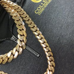 Collectors Watches - Specializing in buying selling and trading gold chains & bracelets!