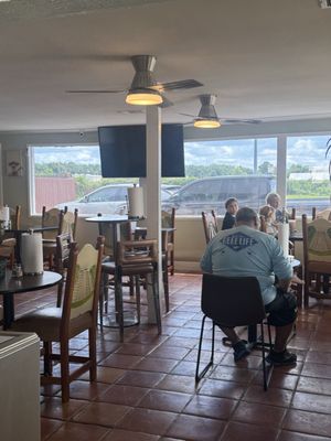 Nando's Tacos by null