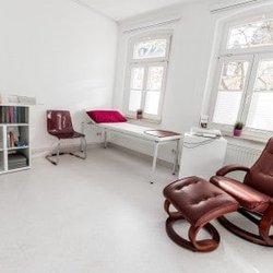 MVZ Dres.med. Brückmann GmbH - Behandlungsraum