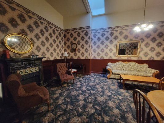 Victorian Inn by null