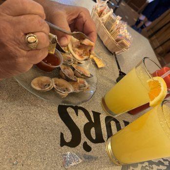 Awful Arthur's Oyster Bar - Seafood Near Me - Kill Devil Hills, North Carolina
