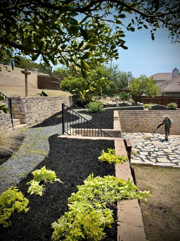 BRAUNTEX OUTDOOR SOLUTIONS Updated October 2024 17 Photos New