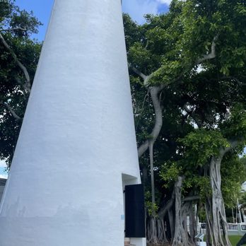 Key West Lighthouse & Keeper's Quarters Museum - Lighthouse - Museums Near Me - Key West, Florida Key West Lighthouse & Keeper's Quarters Museum - Lighthouse - Museums Near Me - Key West, Florida