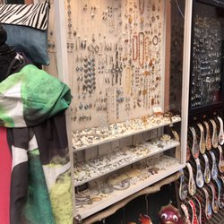 Baraka - Outside shop