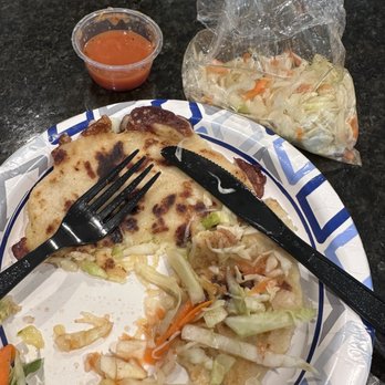 Pupusas Y Mas - Zucchini pupusa - Food Trucks Near Me - Davis, California Pupusas Y Mas - Zucchini pupusa - Food Trucks Near Me - Davis, California