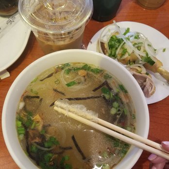 Pho Ga Hai Van - Pho ga w dark meat and clear/glass noodles - Vietnamese Near Me - Westminster, California Pho Ga Hai Van - Pho ga w dark meat and clear/glass noodles - Vietnamese Near Me - Westminster, California
