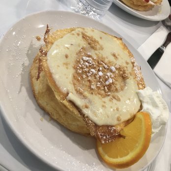 Aloha Kitchen - Coconut soufflé pancake - Breakfast & Brunch Near Me - Honolulu, Hawaii Aloha Kitchen - Coconut soufflé pancake - Breakfast & Brunch Near Me - Honolulu, Hawaii