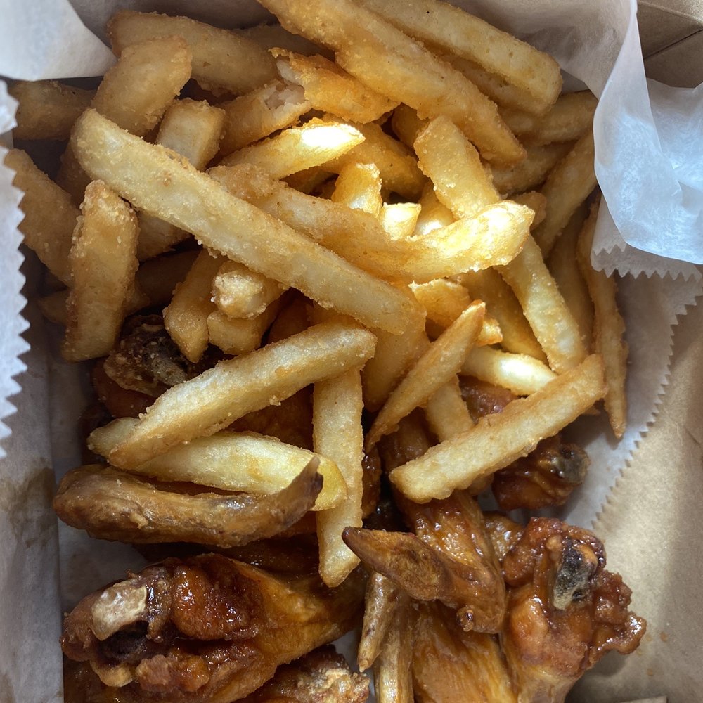 Cathy's Kitchen - 6 6 whole Battered Wings & Fries(naked) - Seafood Near Me - Ferguson, Missouri
