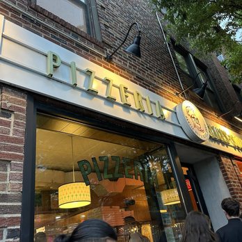 PAULIE GEE’S SLICE SHOP - Updated July 2024 - 565 Photos & 403 Reviews