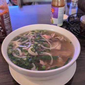 Pho Saigon Oi - 3 eye round, tendon flank - Vietnamese Near Me - North Springfield, Virginia