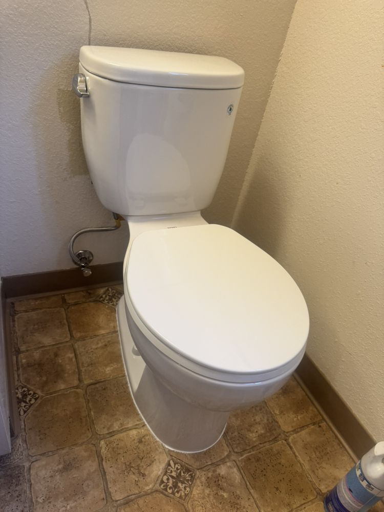 Slide of Master Plumbing Solution