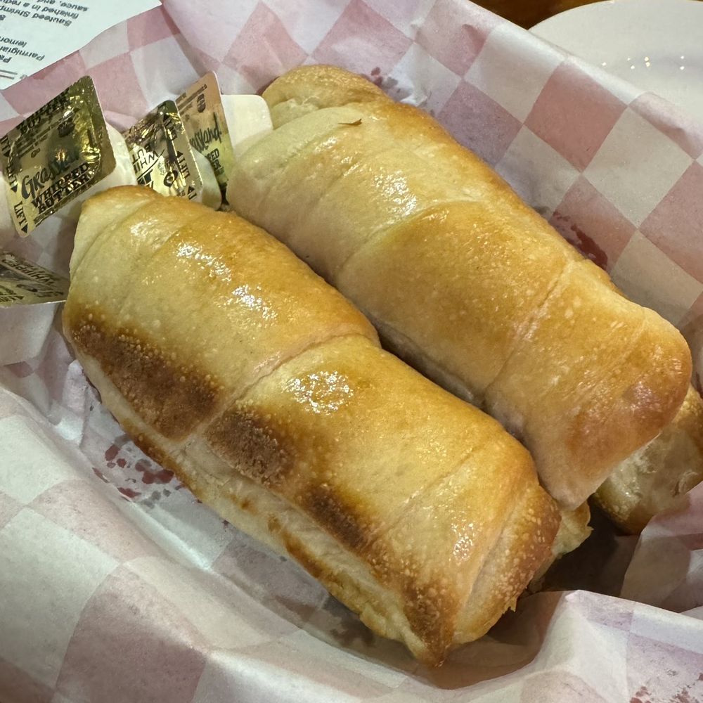 Adriano's Italian Restaurant - Bread - Italian Near Me - Marble Falls, Texas