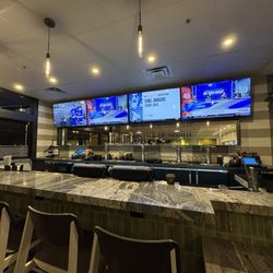 Truland Burgers & Greens - Nice bar area.