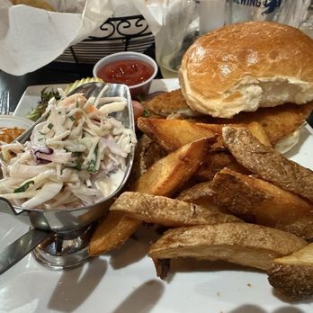 Main Street Cafe - Perfectly Seasoned Fries, and Fried Flounder Sandwich & tasty slaw! - American Near Me - Northport, New York