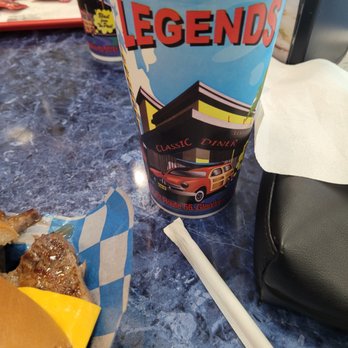 Legends Classic Diner - American Near Me - Glendora, California
