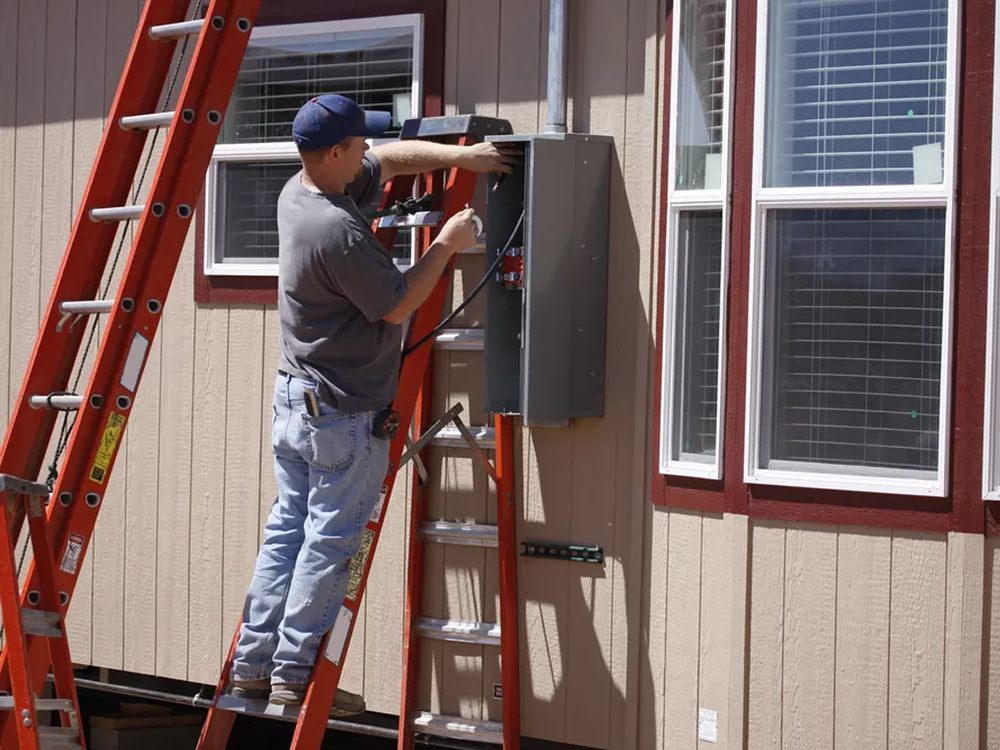 Slide of Local Trusted Electricians Santa Clarita