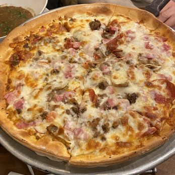 Mamma's Kitchen - Meat Lovers pizza - Italian Near Me - Alexandria, Virginia