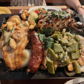 Vida Mariscos - Parrillada Capitán (For 2) - Seafood Near Me - Katy, Texas